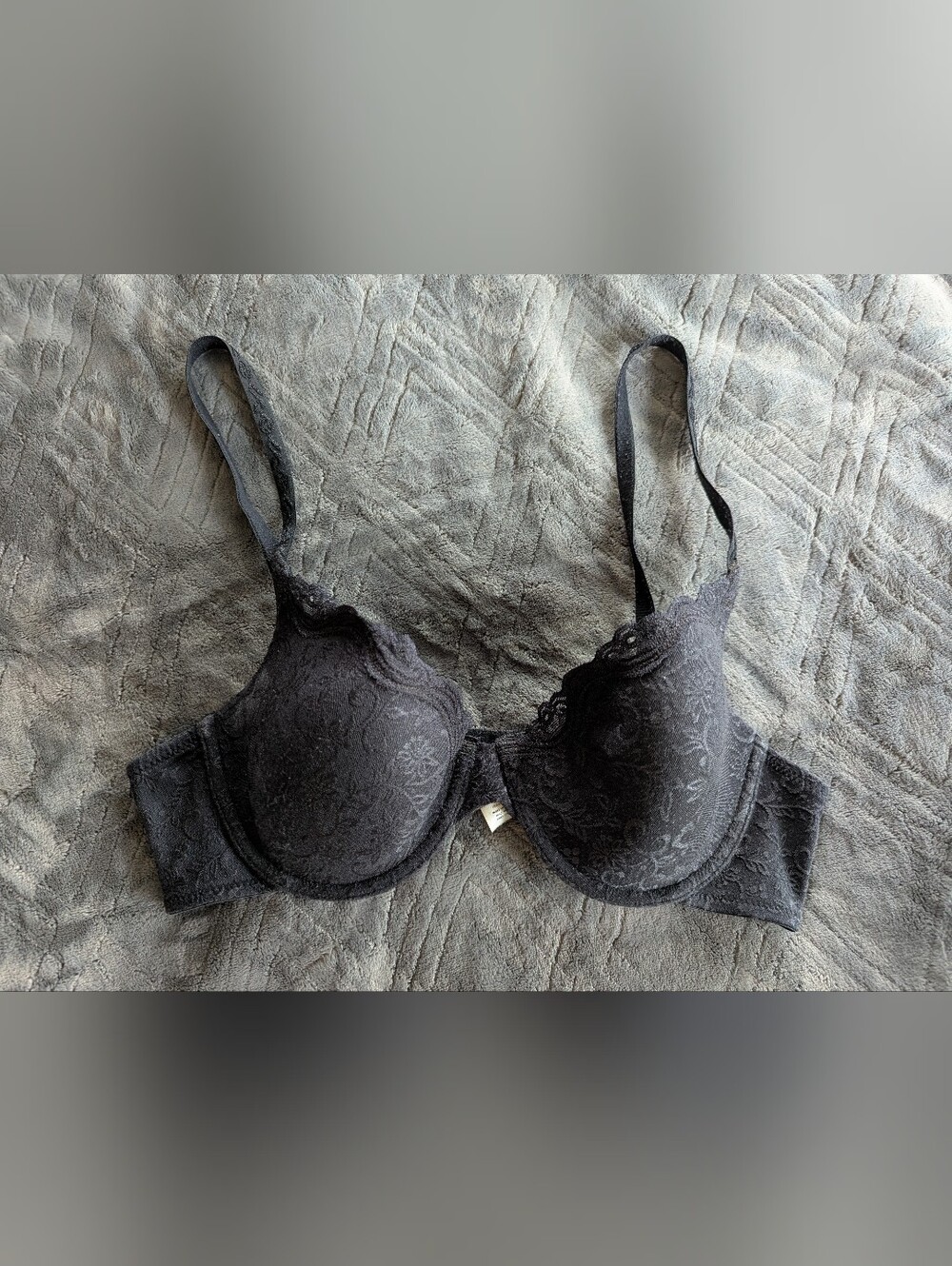 Maidenform Black Lace Padded Underwire Bra